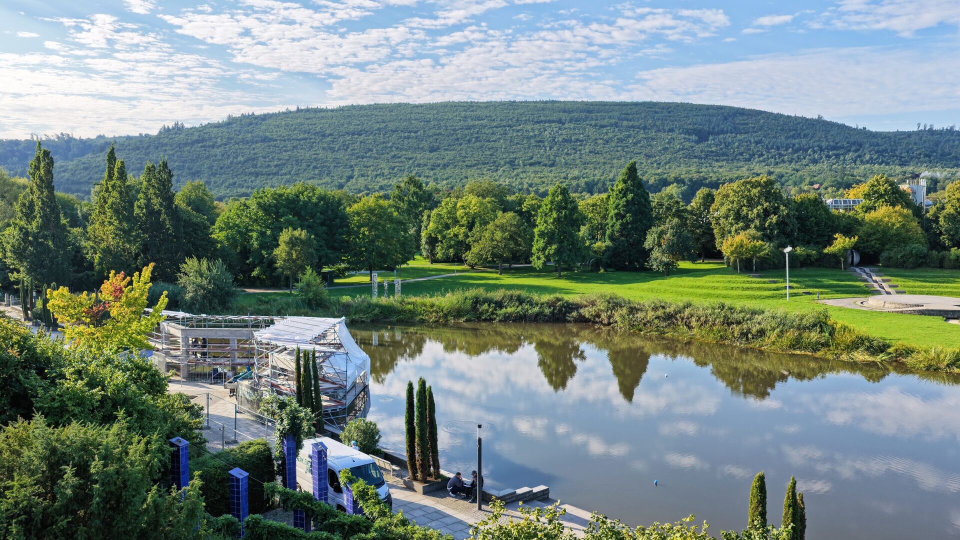 Luftaufnahme Landschaft mit See